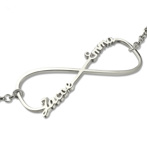 Peronalized Mom Knot Bracelet In Sterling Silver